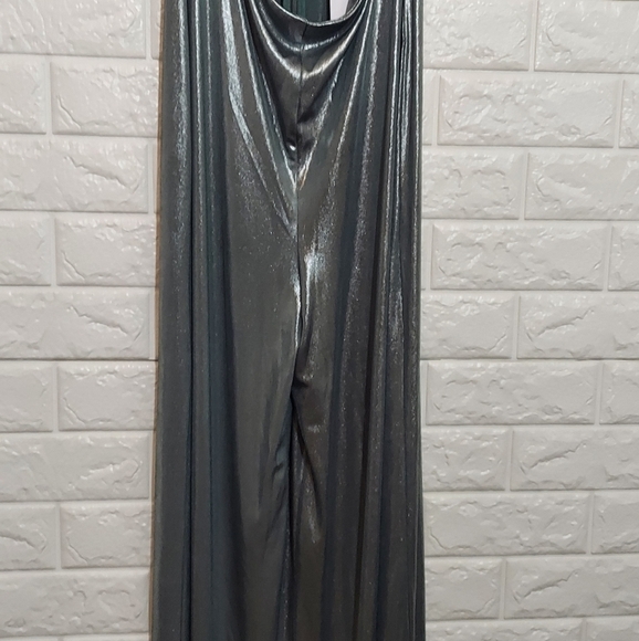 Lovers + Friends Shimmer Jumpsuit Sage Green Small NEW - Picture 4 of 16